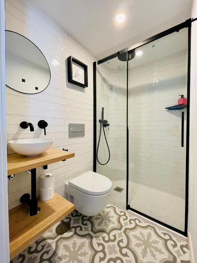 Modern Apartment In The City Centre, La Alameda セビリア エクステリア 写真